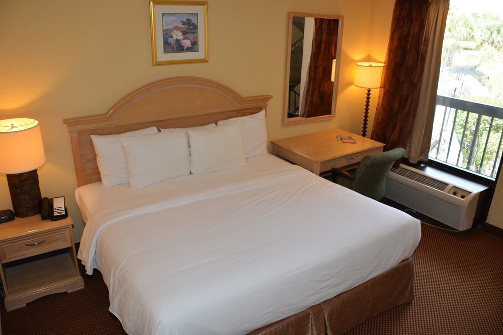 Grand At Universal Blvd - Shuttle To Theme Parks Orlando